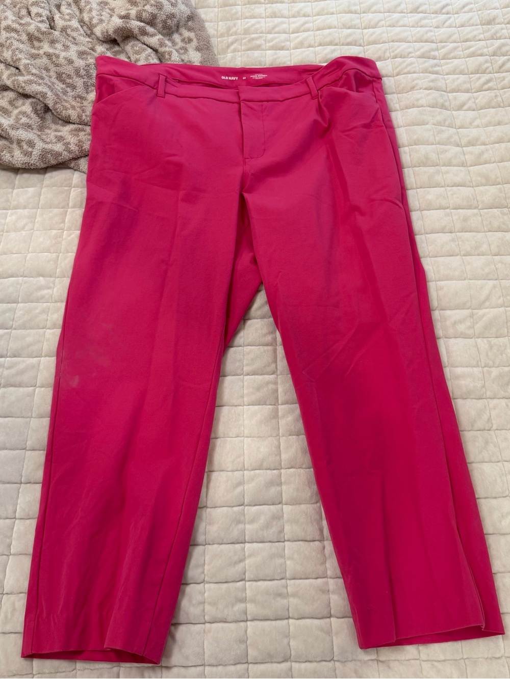 Old Navy Pink Pixie Pants Size 22